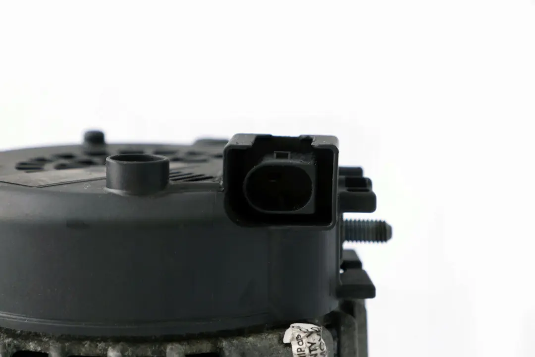 BMW E61 E81 E87 E90 N47 Alternador del Generador 180A - SKU 7802261 - Número de pieza 7802261
