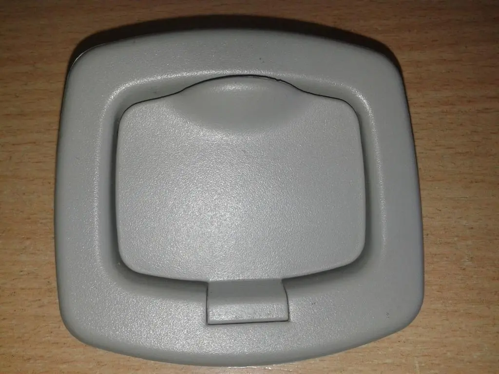 Covering Cover Trim Front Right Trunk Lid O/S Grey 7157942 to BMW 3 Series E91 with Part number 6950792 BMW 3 Series E91 Covering Cover Trim Front Right Trunk Lid O/S Grey 7157942 - SKU 6950792 - Part number 6950792