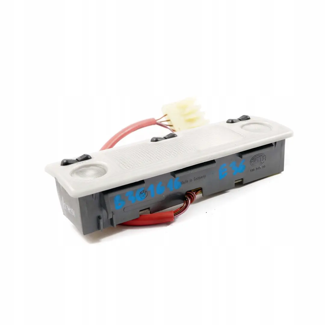 Lampka oświetlenie wnętrza do BMW E36 o numerze 8361616 BMW E36 Lampka oświetlenie wnętrza - SKU 8361616 - Numer Części 8361616