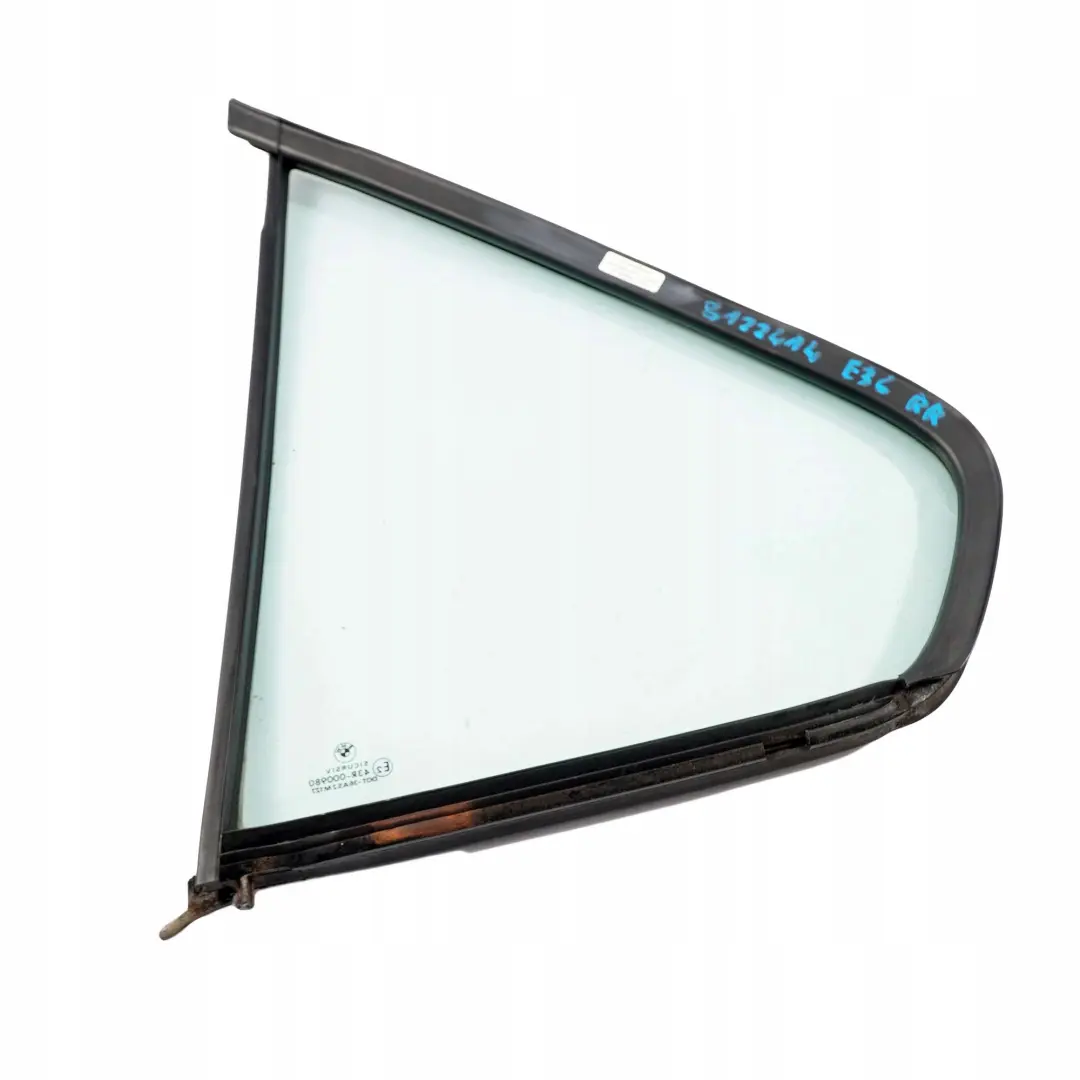 Finestrino Vetro Posteriore Destra AS2 per BMW E36 Berlina con numero di parte 8122414 BMW E36 Berlina Finestrino Vetro Posteriore Destra AS2 - SKU 8122414 - Numero di parte 8122414