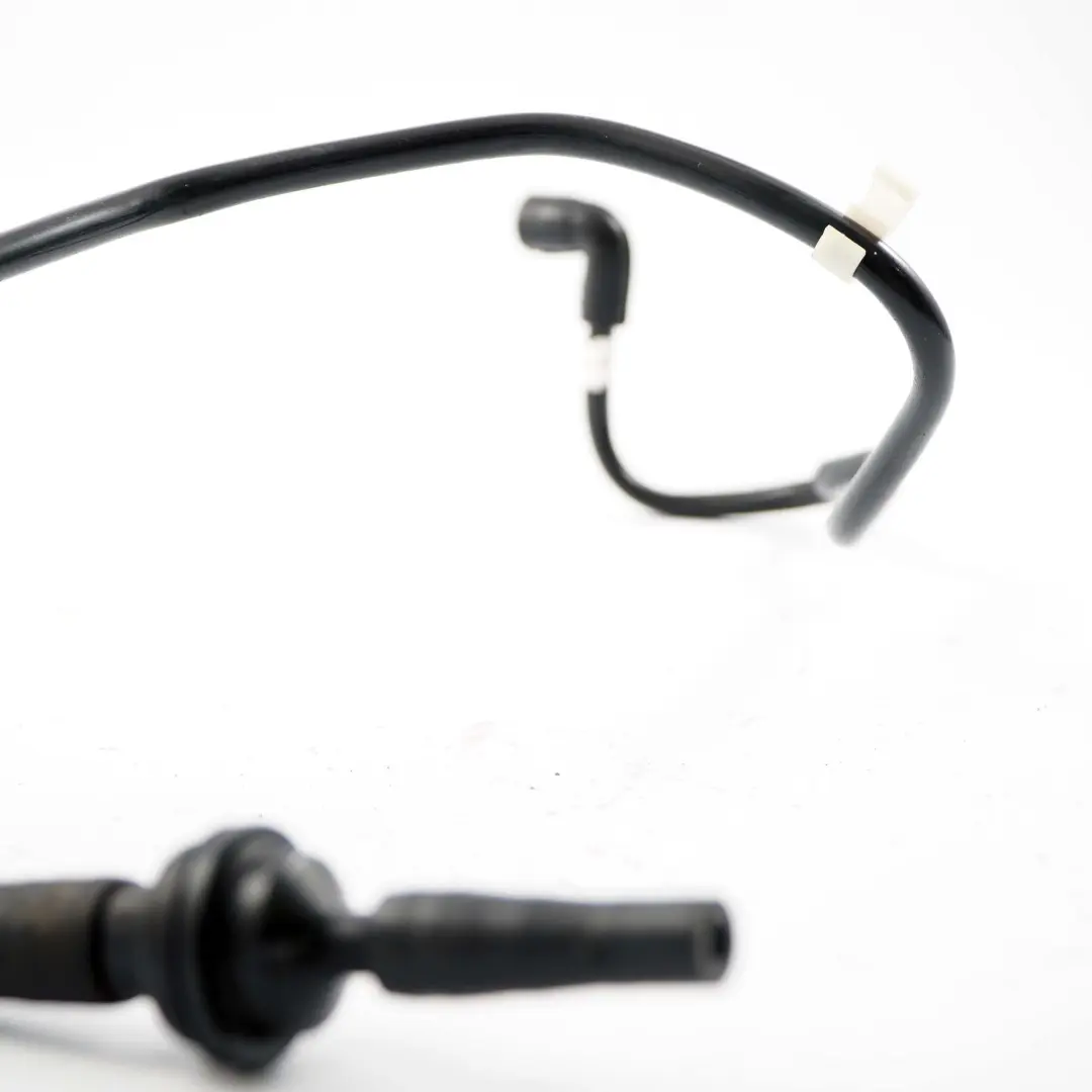 Mercedes Benz Classe C W203 S203 CL203 C209 Tubo Radiatore Tubo - SKU A2034710915 - Numero di parte A2034710915
