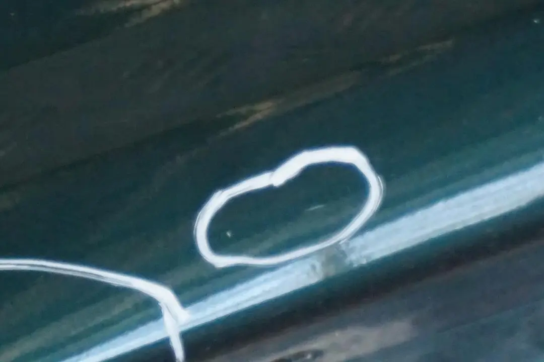 Copertura Gonna Destra British Racing Green A67 per Mini Cooper R56 R57 con numero di parte 0430300 Mini Cooper R56 R57 Copertura Gonna Destra British Racing Green A67 - SKU 0430300-BRG - Numero di parte 0430300