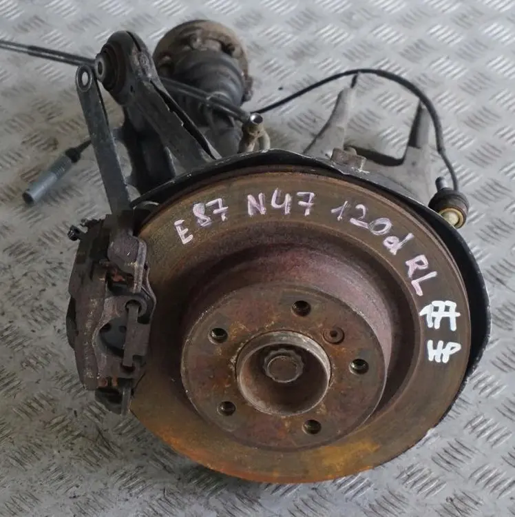 BMW 1 Reihe E87 LCI 120d N47 Abtriebswelle Schwenklager Hinten Links - SKU 6774809-12 - Teilenummer 6774809