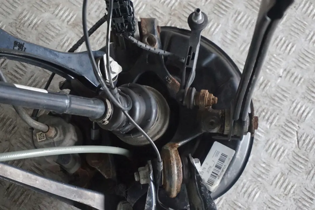BMW 1 Reihe F21 116d N47N Schwenklager Radträger Bremssattel Hinten Rechts - SKU 6792516-8 - Teilenummer 6792516