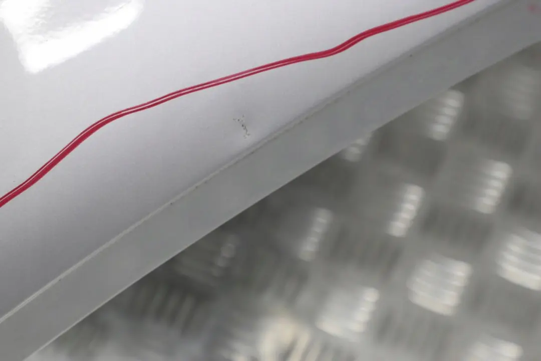 Side Panel Wing Fender Delantero Izquierdo Titansilber Plata - 354 para BMW X5 E53 6 con número de pieza 7000385 BMW X5 E53 6 Side Panel Wing Fender Delantero Izquierdo Titansilber Plata - 354 - SKU 7000385-TS6 - Número de pieza 7000385