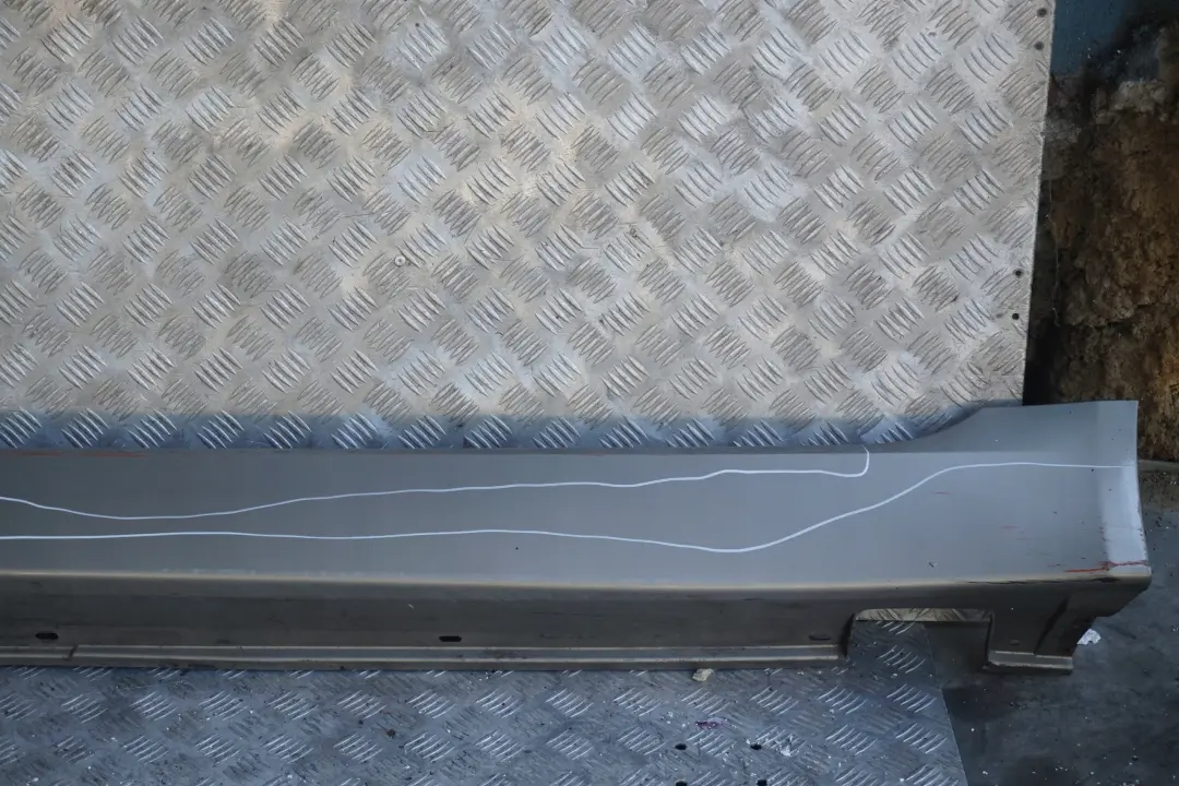 BMW E60N E61N LCI Listello Esterno Portiera Apertura SX Platinbronze A53 - SKU 0422464-PB - Numero di parte 0422464