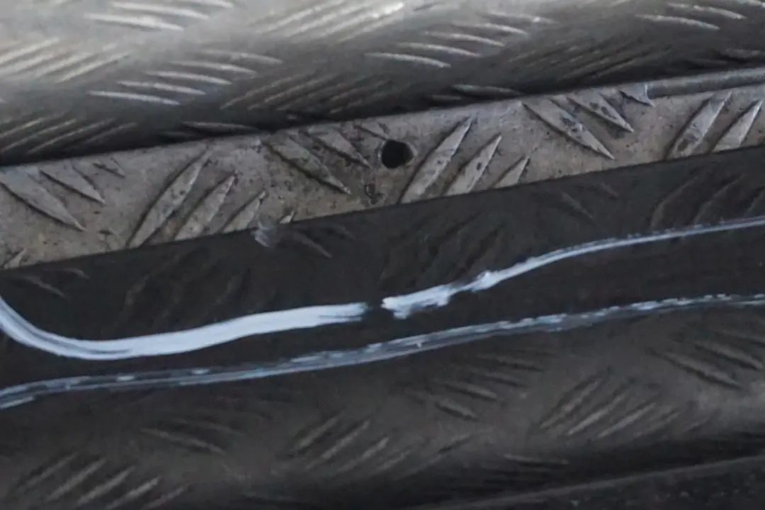 Schwellerleiste Schweller Rechts Black Sapphire Schwarz 475 für BMW 1 F20 M Sport mit Teilenummer 8056816 BMW 1 F20 M Sport Schwellerleiste Schweller Rechts Black Sapphire Schwarz 475 - SKU 8056816-BS - Teilenummer 8056816