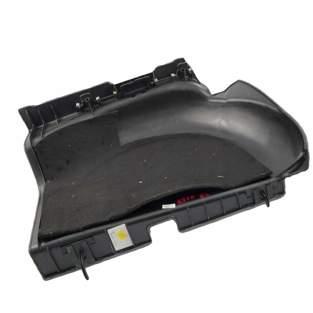 Mercedes-Benz E S210 W210 Estate Boot Trunk Left Spare Wheel Trim Panel para con número de pieza A2106900340 Mercedes-Benz E S210 W210 Estate Boot Trunk Left Spare Wheel Trim Panel - SKU A2106900340 - Número de pieza A2106900340