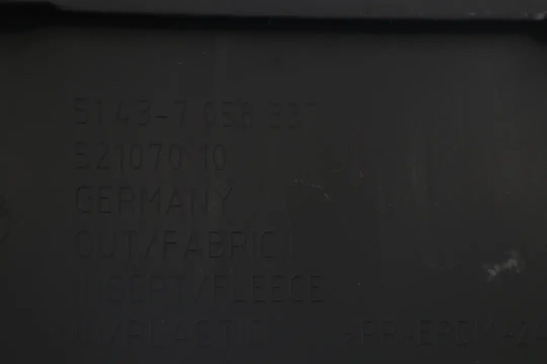 BMW 3 er E90 E90N E91 Blende B-Säule Unten Links Schwarz - SKU 7058337 - Teilenummer 7141101