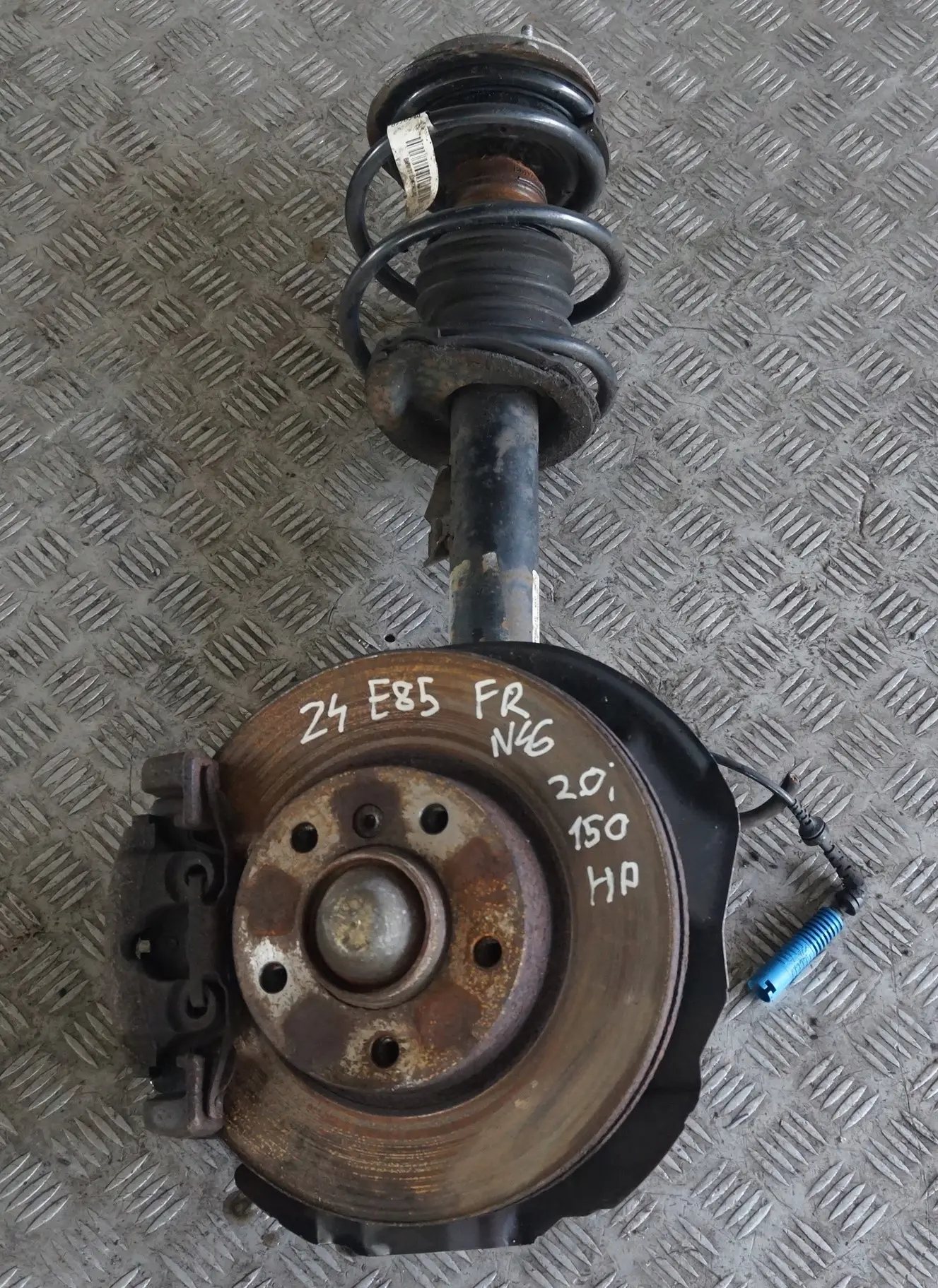 BMW Z4 Series E85 2.0i N46 Front Right O/S Suspension Leg Brake Disc Axle