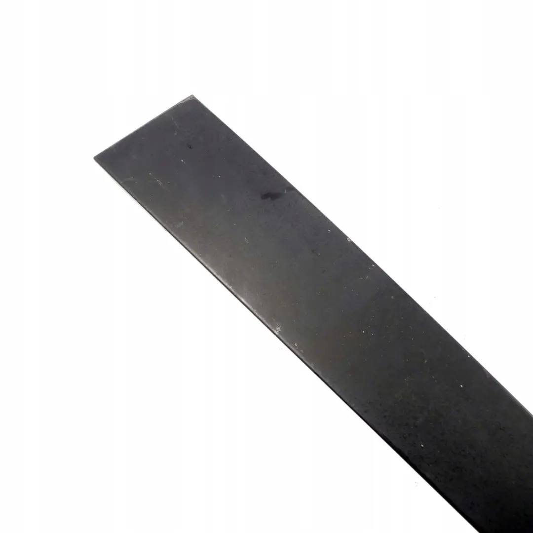 BMW E36 Berlina Finitura Finestrino Posteriore Destro Nero - SKU 8173386 - Numero di parte 8173386