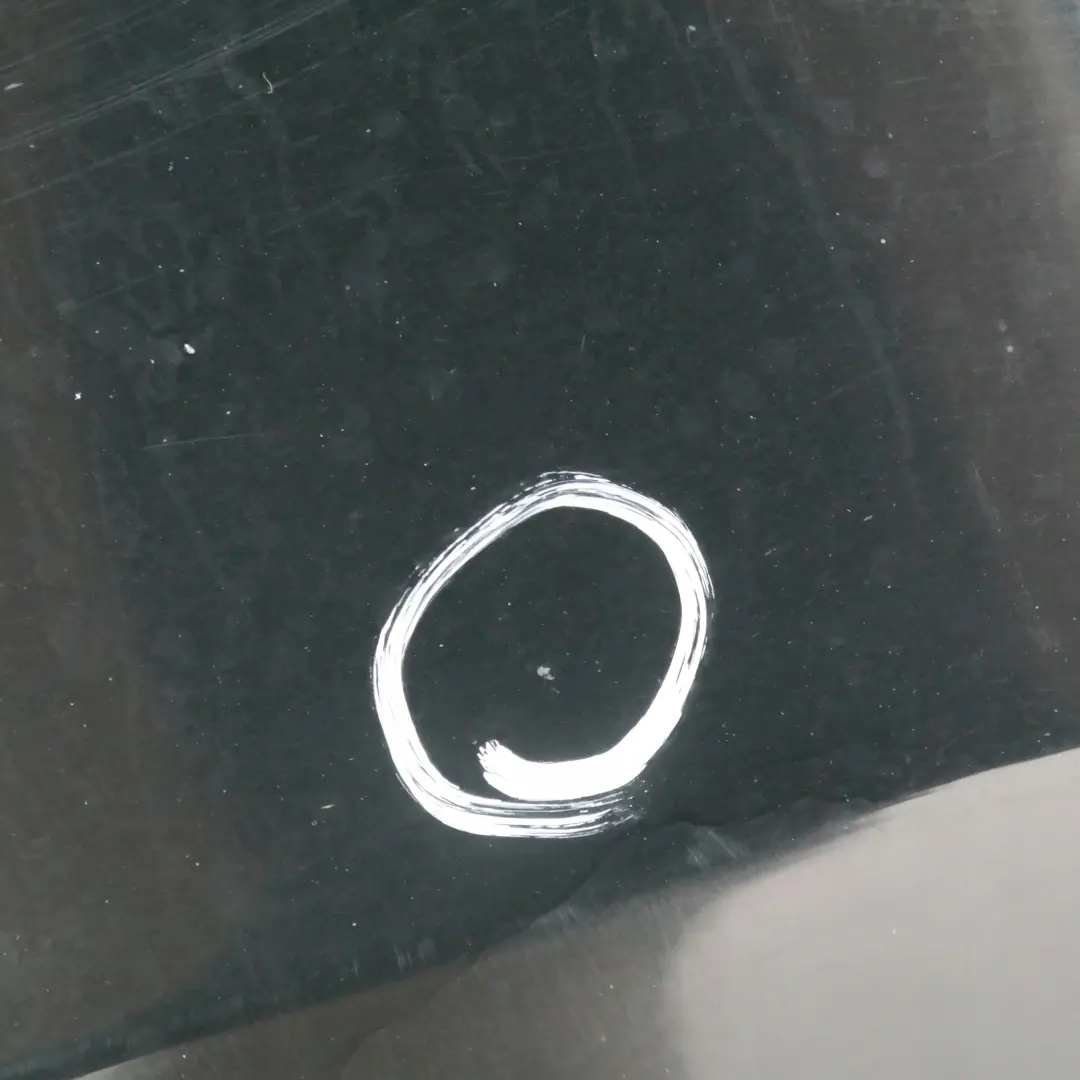 Passeggero Portiera Posteriore Destra Nero 2 per BMW E87 LCI con numero di parte 7191018 BMW E87 LCI Passeggero Portiera Posteriore Destra Nero 2 - SKU 7191018-SCH18 - Numero di parte 7191018