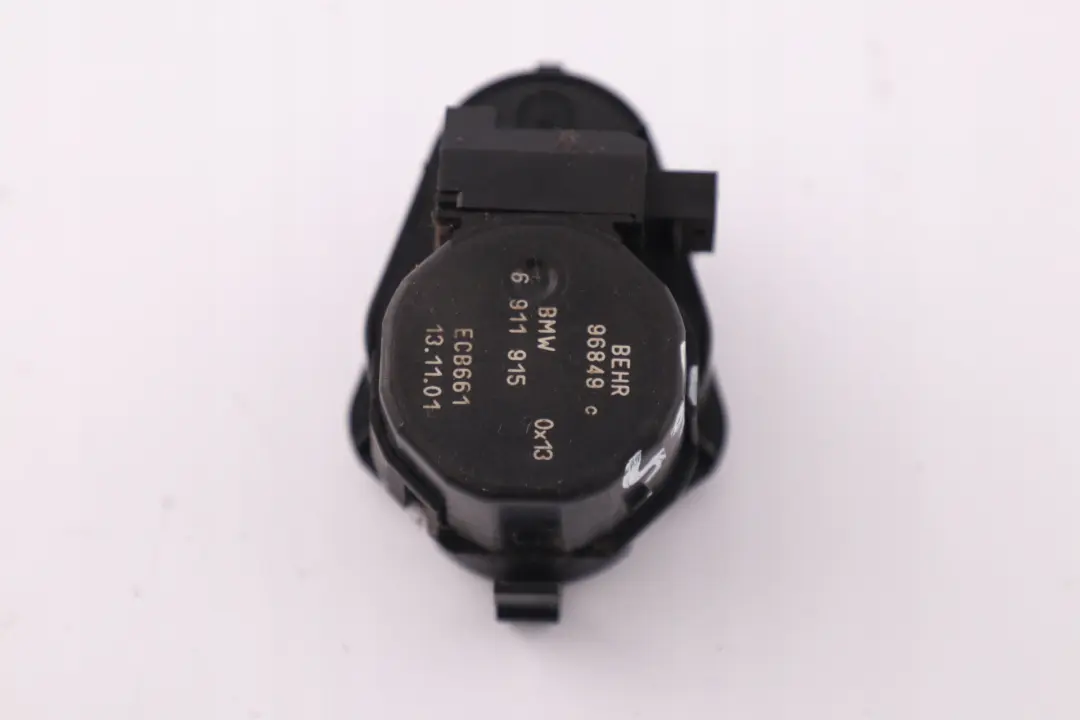 Heater Actuator Air Recycling Flap to BMW 7 Series E65 E66 E67 with Part number 6911915 BMW 7 Series E65 E66 E67 Heater Actuator Air Recycling Flap - SKU 6911915 - Part number 6911915