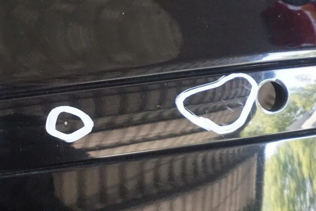 Verkleidung Stossf?nger lackiert hinten PDC Black Sapphire 475 für BMW 1 er 1 E87 mit Teilenummer 0032630 BMW 1 er 1 E87 Verkleidung Stossf?nger lackiert hinten PDC Black Sapphire 475 - SKU 0032630-BS1 - Teilenummer 0032630