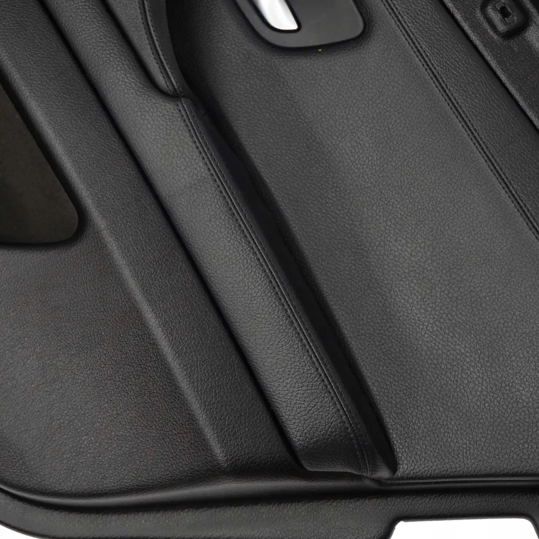 Pannello Portiera Posteriore Destra pelle Nera per BMW F10 F11 con numero di parte 7273280 BMW F10 F11 Pannello Portiera Posteriore Destra pelle Nera - SKU 7273280 - Numero di parte 7273280