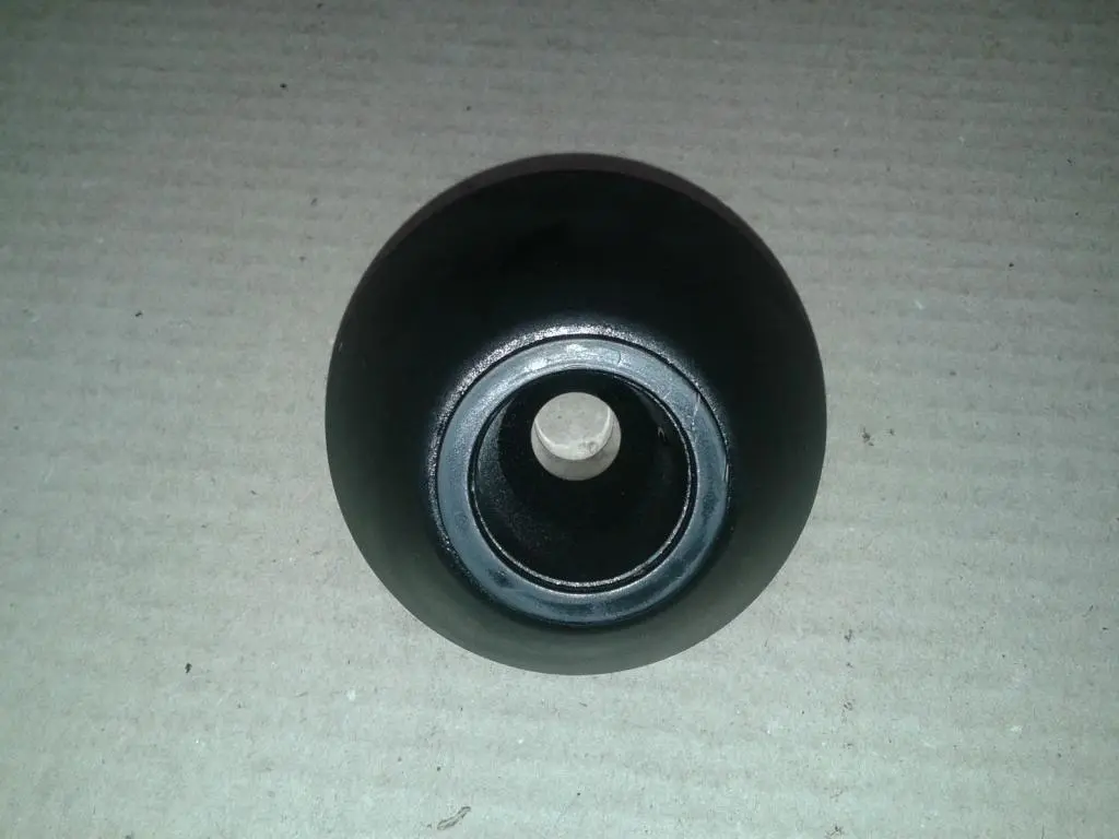 Lunotto Staffa Dell'Impugnatura / Anlaufkegel Destro Nero per BMW E87 con numero di parte 7123506 BMW E87 Lunotto Staffa Dell'Impugnatura / Anlaufkegel Destro Nero - SKU 7118898-1 - Numero di parte 7123506