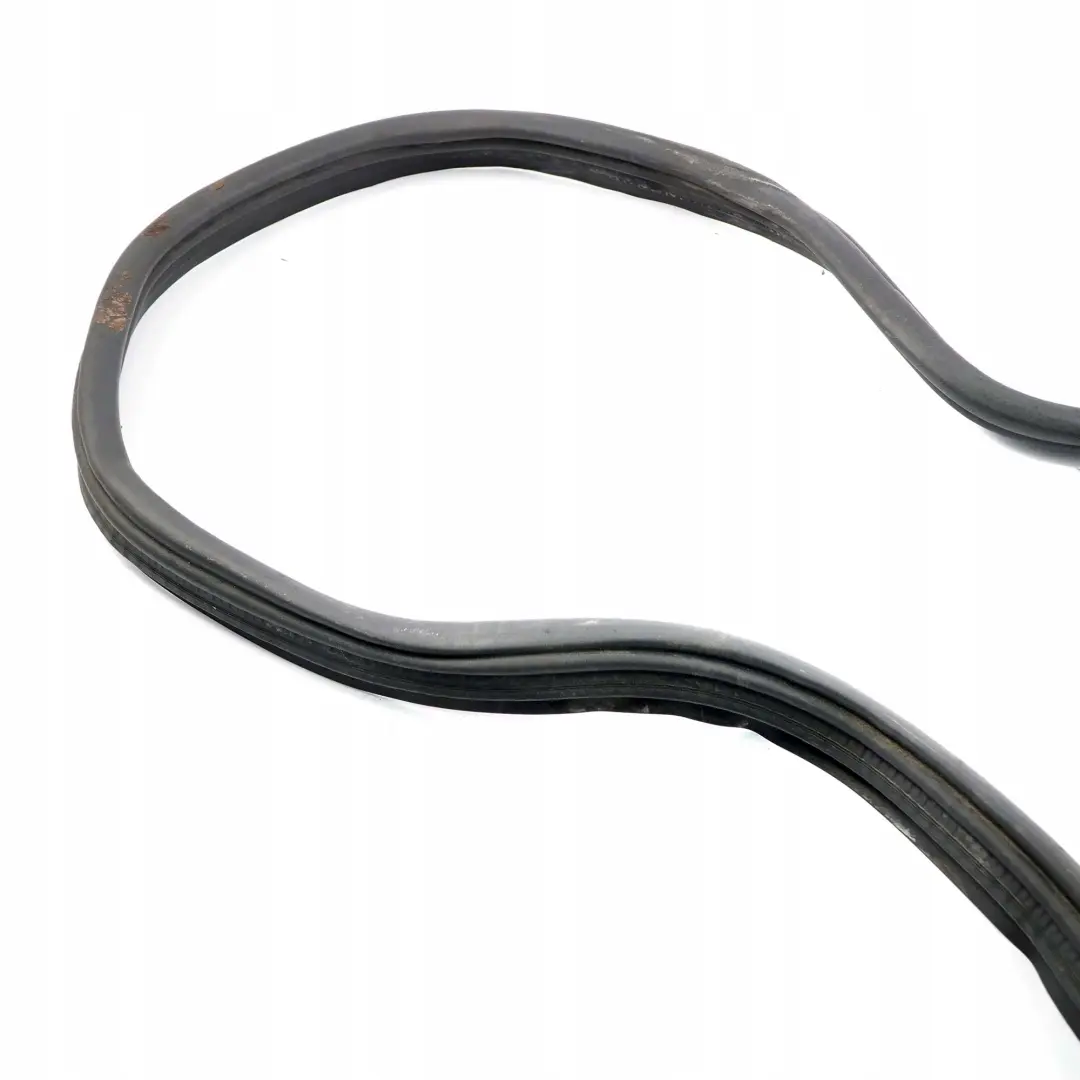 Mercedes-Benz E-Klasse W210 Motorhaube Motorraum Dichtung für mit Teilenummer A2106280098 Mercedes-Benz E-Klasse W210 Motorhaube Motorraum Dichtung - SKU A2106280098 - Teilenummer A2106280098