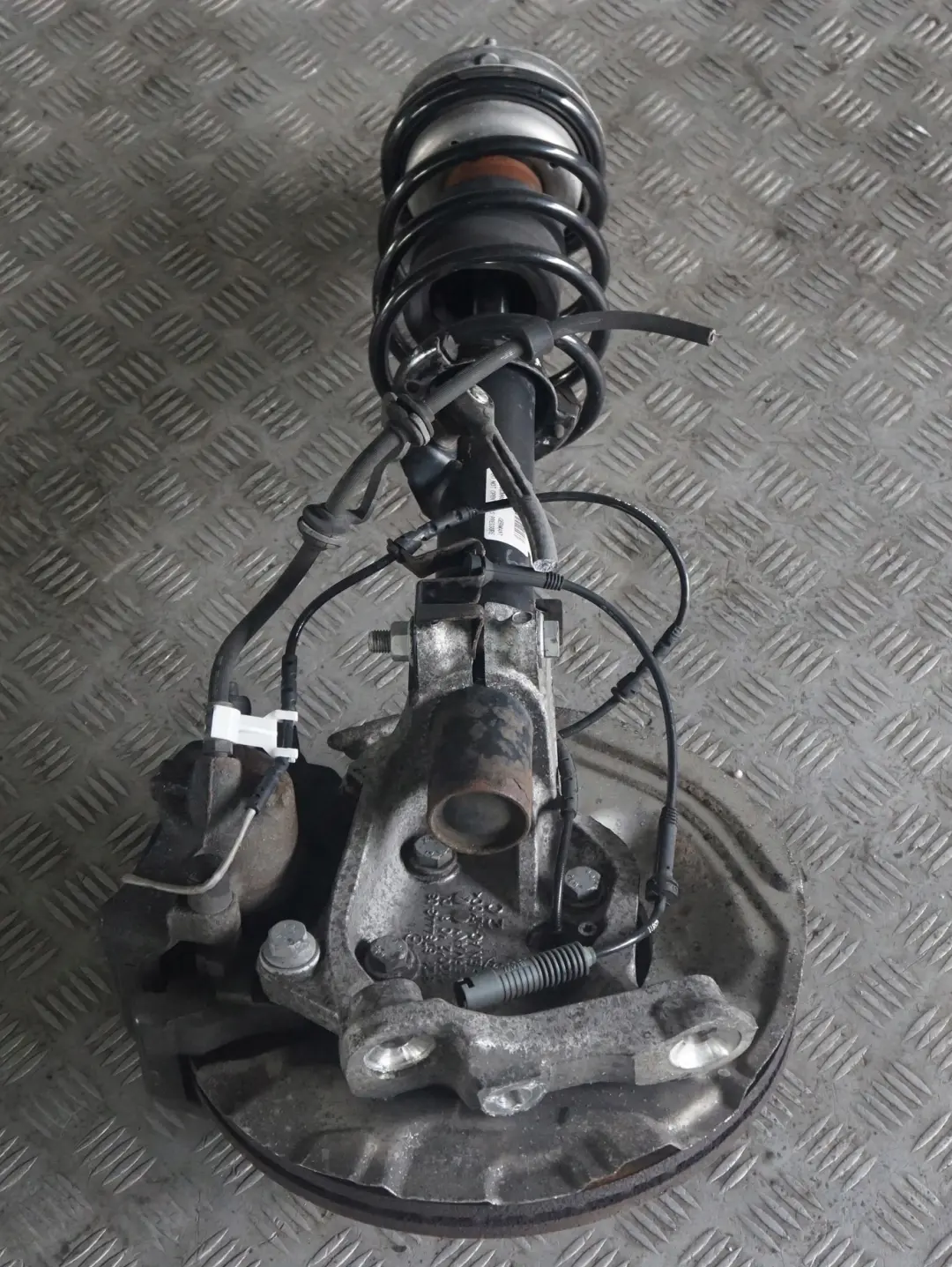 BMW 3 er E90 320d ed N47N 163PS Sport Set Stoßdämpfer Federbein vorne links - SKU 6796159 - Teilenummer 6796159