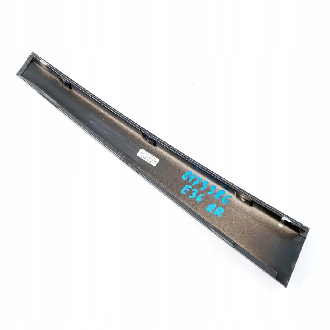 BMW E36 Berlina Finitura Finestrino Posteriore Destro Nero - SKU 8173386 - Numero di parte 8173386