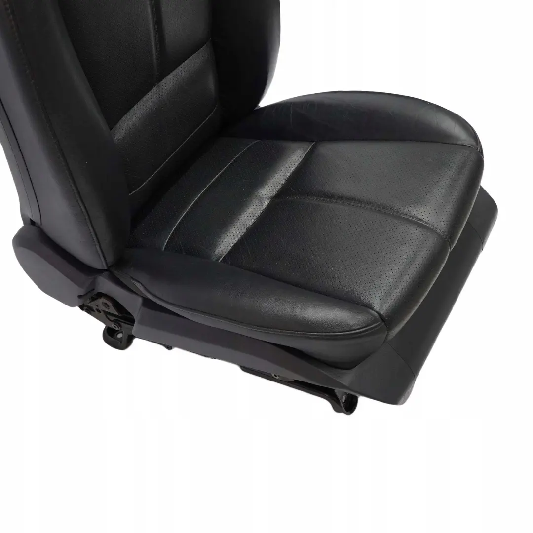 Mercedes-Benz M-Class ML W163 Heated Black Leather Front Left N/S Seat Memory to with Part number A1639201547 Mercedes-Benz M-Class ML W163 Heated Black Leather Front Left N/S Seat Memory - SKU A1639201547 - Part number A1639201547