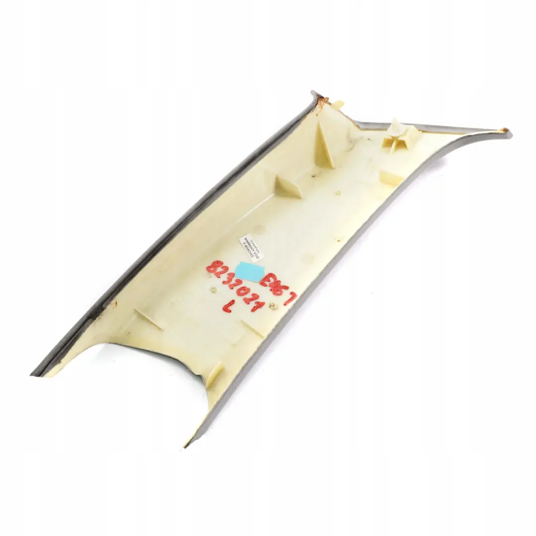 Osłona słupka lewa lewy tył 8209011 do BMW E46 Kombi o numerze 8232021 BMW E46 Kombi Osłona słupka lewa lewy tył 8209011 - SKU 8232021 - Numer Części 8232021