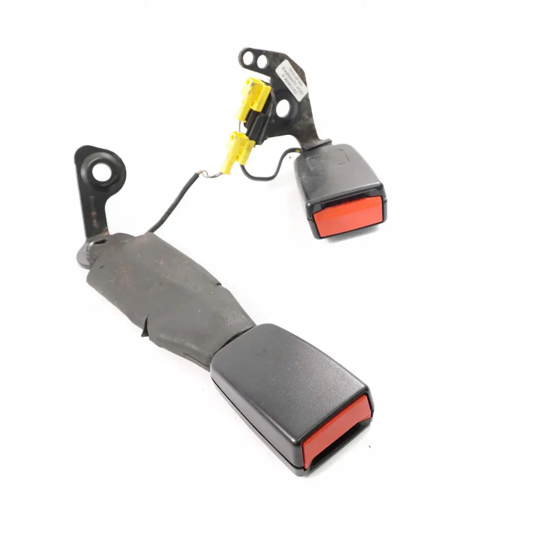 *Mercedes-Benz C-Klasse W204 Gurtschloss Spanner Hinten Rechts für mit Teilenummer A2048600469 *Mercedes-Benz C-Klasse W204 Gurtschloss Spanner Hinten Rechts - SKU A2048600469 - Teilenummer A2048600469