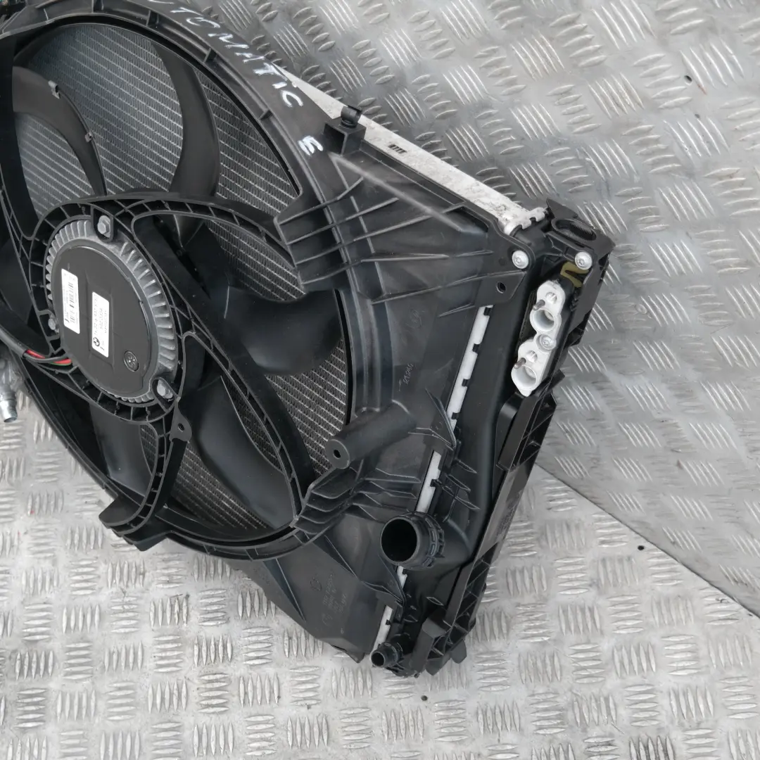 BMW 1 3 SERIES E87 E90 E91 E92 Complete Set Radiator Pack Fan Housing Automatic - SKU 7559273 - Part number 7559273