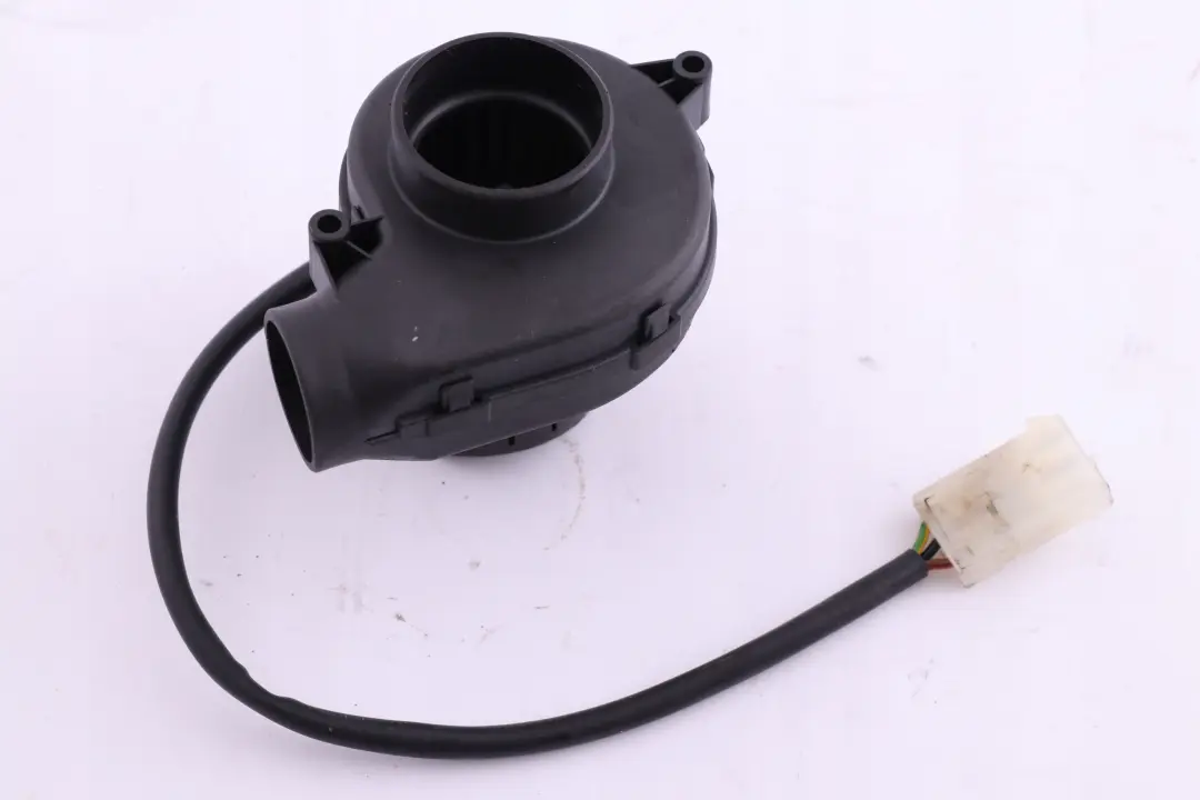 BMW 5 7 X5 Series E38 E39 E53 Blower Unit E-box Fan Fusebox Fuse Cooling - SKU rhd-1745181 - Part number 1745181