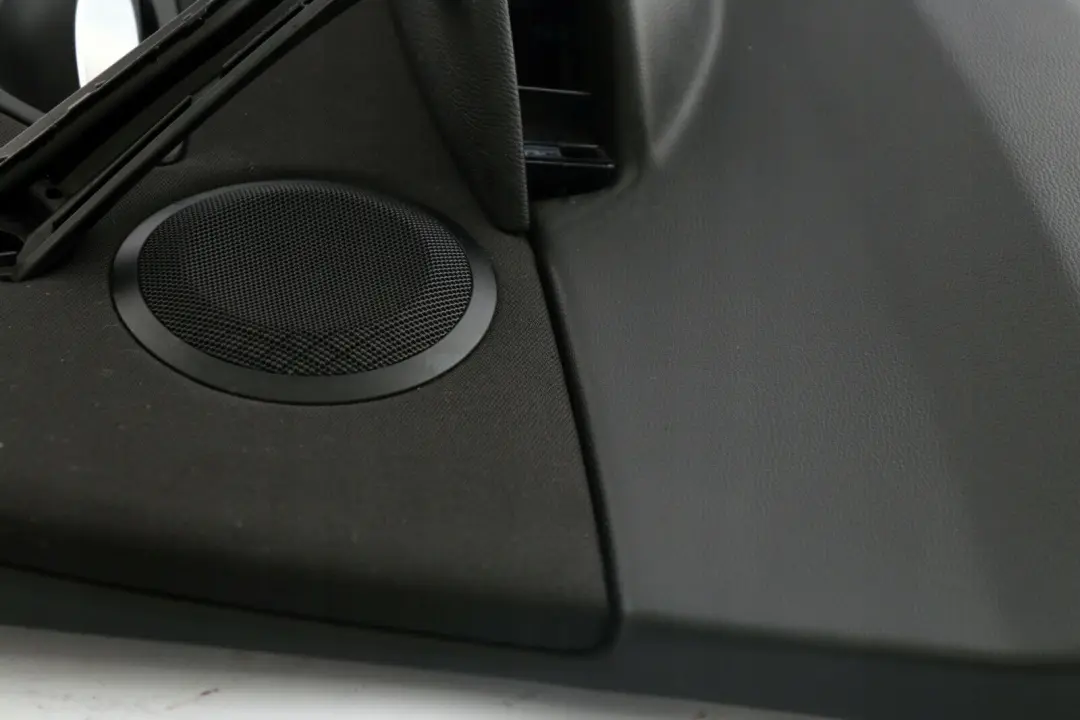 Türverkleidung Stoff Schwarz Hinten Rechts für BMW 3 er E90 E91 mit Teilenummer 9152394 BMW 3 er E90 E91 Türverkleidung Stoff Schwarz Hinten Rechts - SKU 9152394 - Teilenummer 9152394