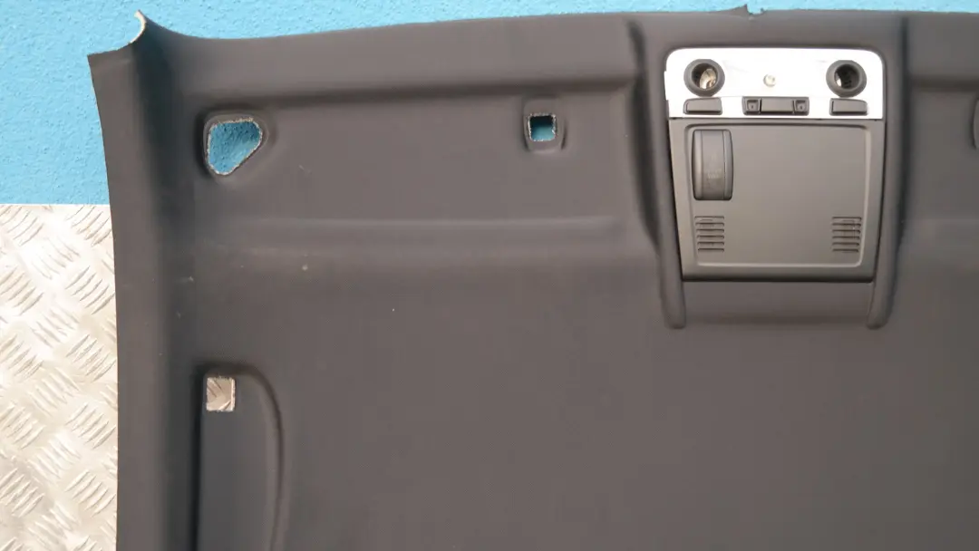 Podsufitka czarna m-pakiet do BMW E87 E87 LCI o numerze 51448036323 BMW E87 E87 LCI Podsufitka czarna m-pakiet - SKU 8036323 - Numer Części 51448036323