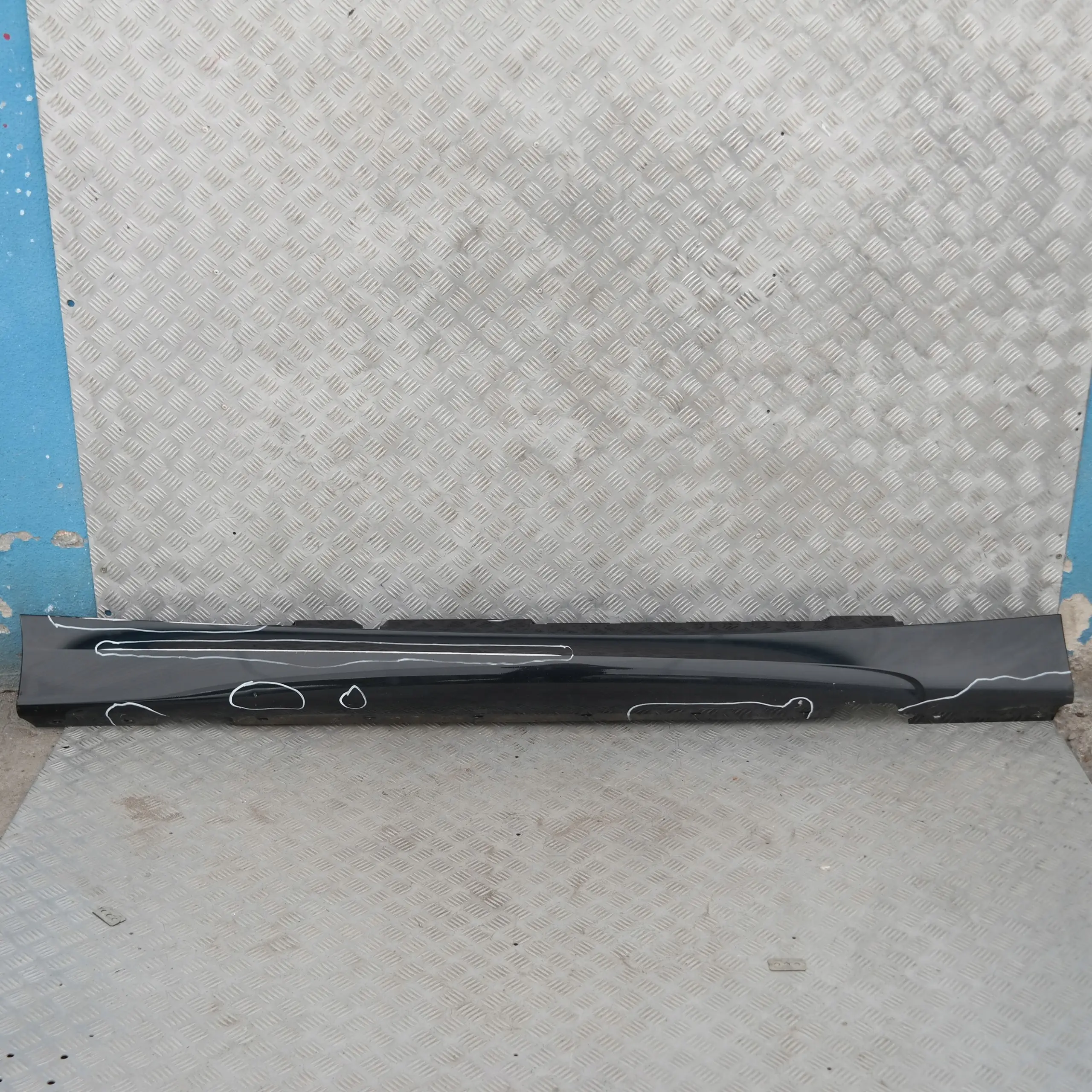 BMW 1 SERIES 1 E87 LCI M SPORT Sill Strip Side Skirt Right O/S Black Sapphire