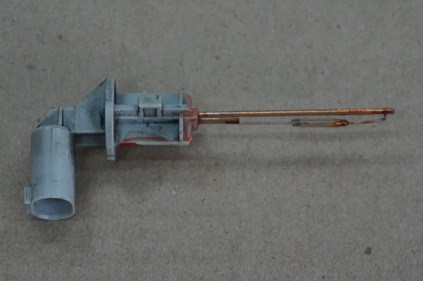 BMW 5 Series E60 M5 Engine Coolant Level Sensor Expansion Tank Fluid Level