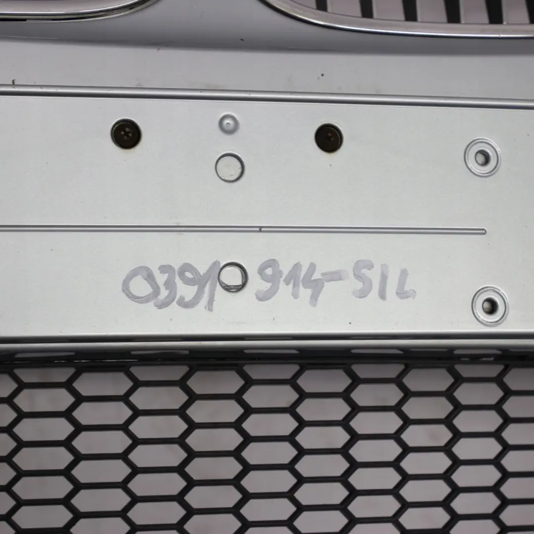 Zderzak przód pdc Silverstone do BMW E60 M5 o numerze 0391914 BMW E60 M5 Zderzak przód pdc Silverstone - SKU 0391914-SIL - Numer Części 0391914