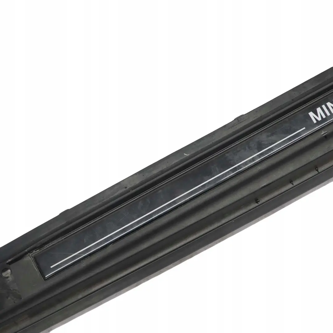 Sottoporta Copertura Gonna Hampton Destra per Mini Clubman R55 con numero di parte 7167592 Mini Clubman R55 Sottoporta Copertura Gonna Hampton Destra - SKU 7167592-2 - Numero di parte 7167592