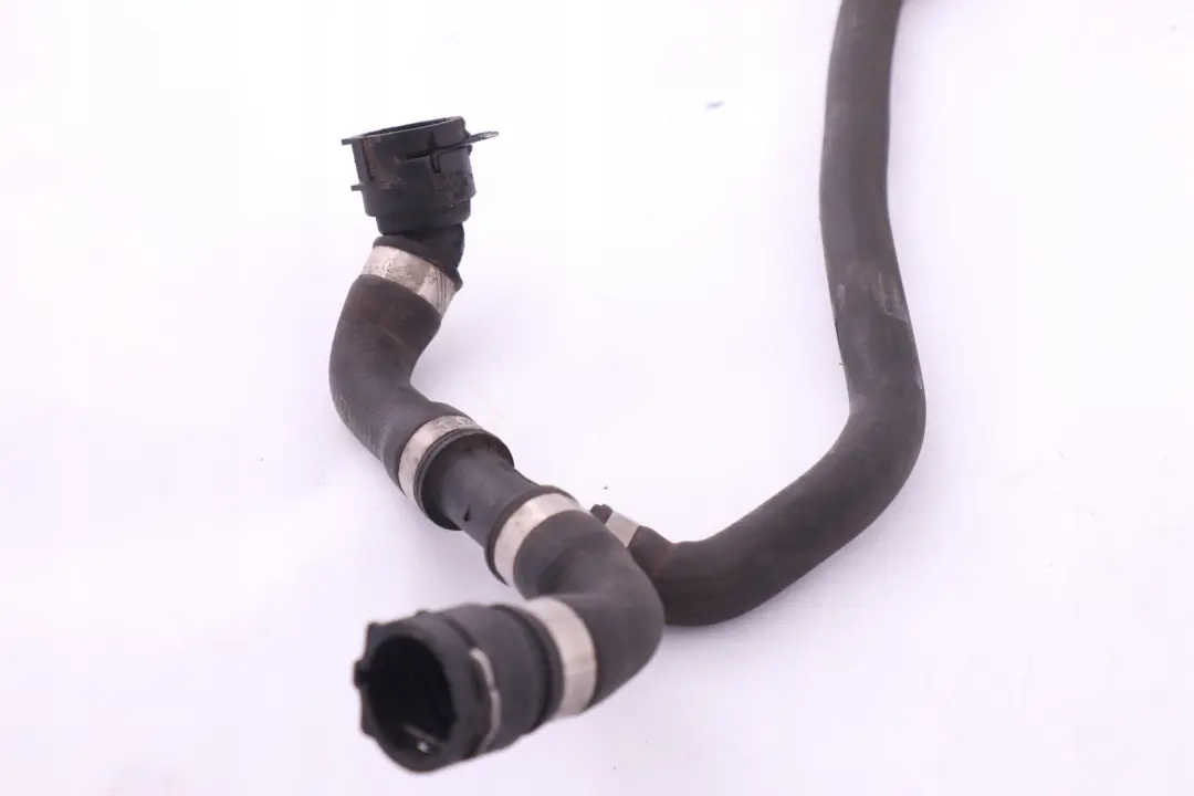 Przewód wąż rura wody benzyna N52 do BMW E60 E63 o numerze 7542206 BMW E60 E63 Przewód wąż rura wody benzyna N52 - SKU 7542206 - Numer Części 7542206