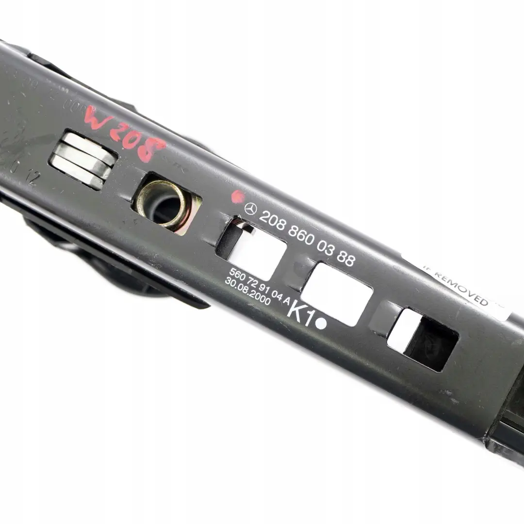 Mercedes-benz CLK W208 C208 avant Gauche / Droite Ajusteur de Ceinture Securite pour à propos du numéro de pièce A2088600388 Mercedes-benz CLK W208 C208 avant Gauche / Droite Ajusteur de Ceinture Securite - SKU A2088600388 - Numéro de pièce A2088600388