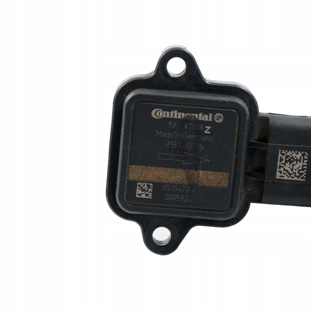 Flow Meter BMW E90 E91 E92 E93 Hot Film Air Mass 1362 to with Part number 7585680 Flow Meter BMW E90 E91 E92 E93 Hot Film Air Mass 1362 - SKU 7585680 - Part number 7585680