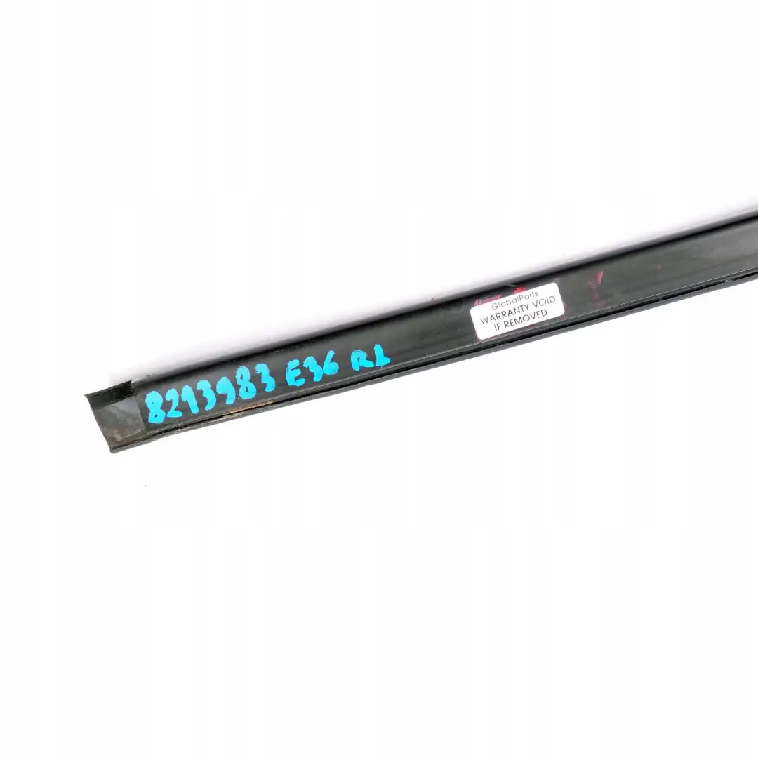 BMW E36 Sedan Uszczelka szyby drzwi lewy tył - SKU 8213983 - Numer Części 8213983