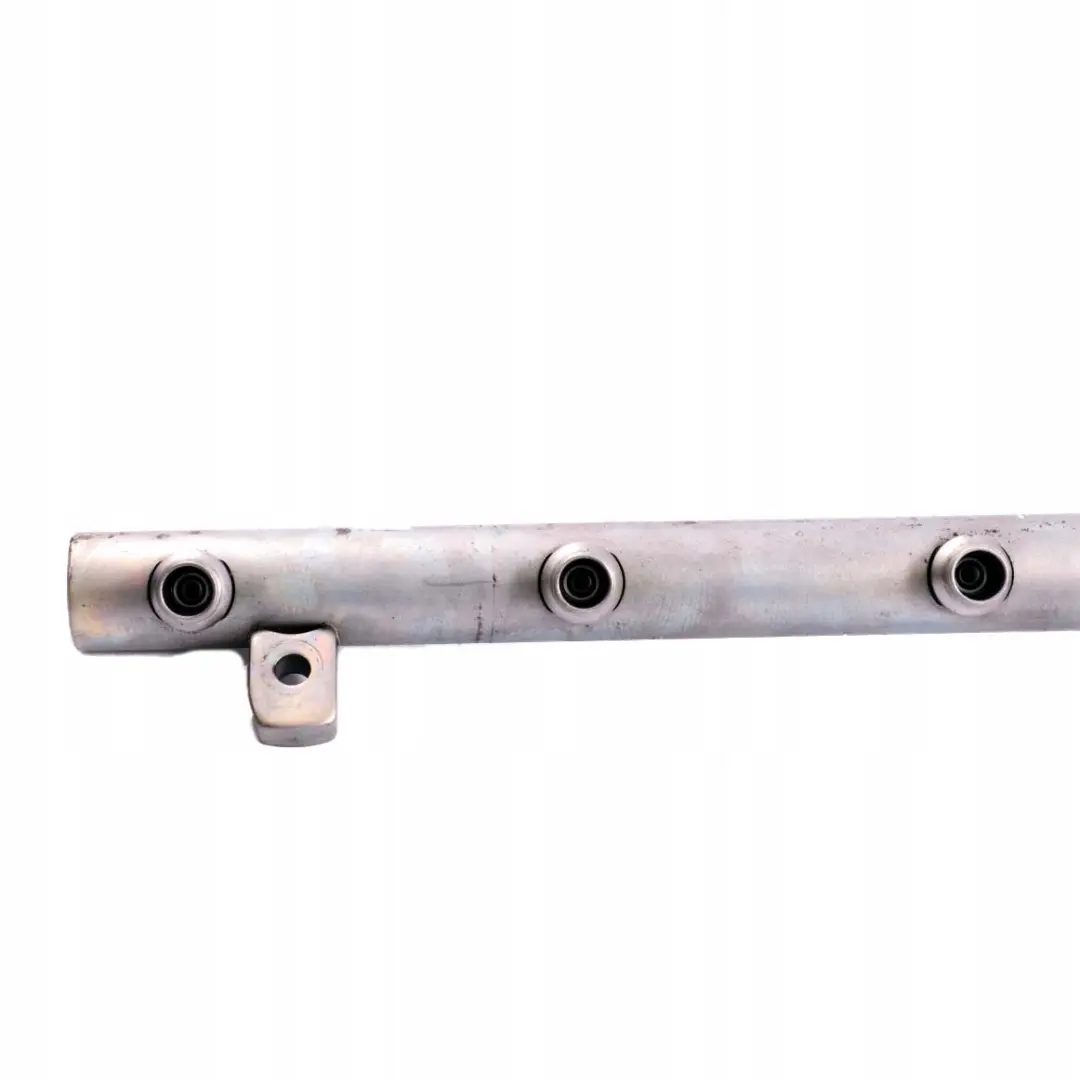 OM640 Inyector De combustible Rail Line para Mercedes W169 W245 Diesel con número de pieza A6400702395 Mercedes W169 W245 Diesel OM640 Inyector De combustible Rail Line - SKU A6400702395 - Número de pieza A6400702395