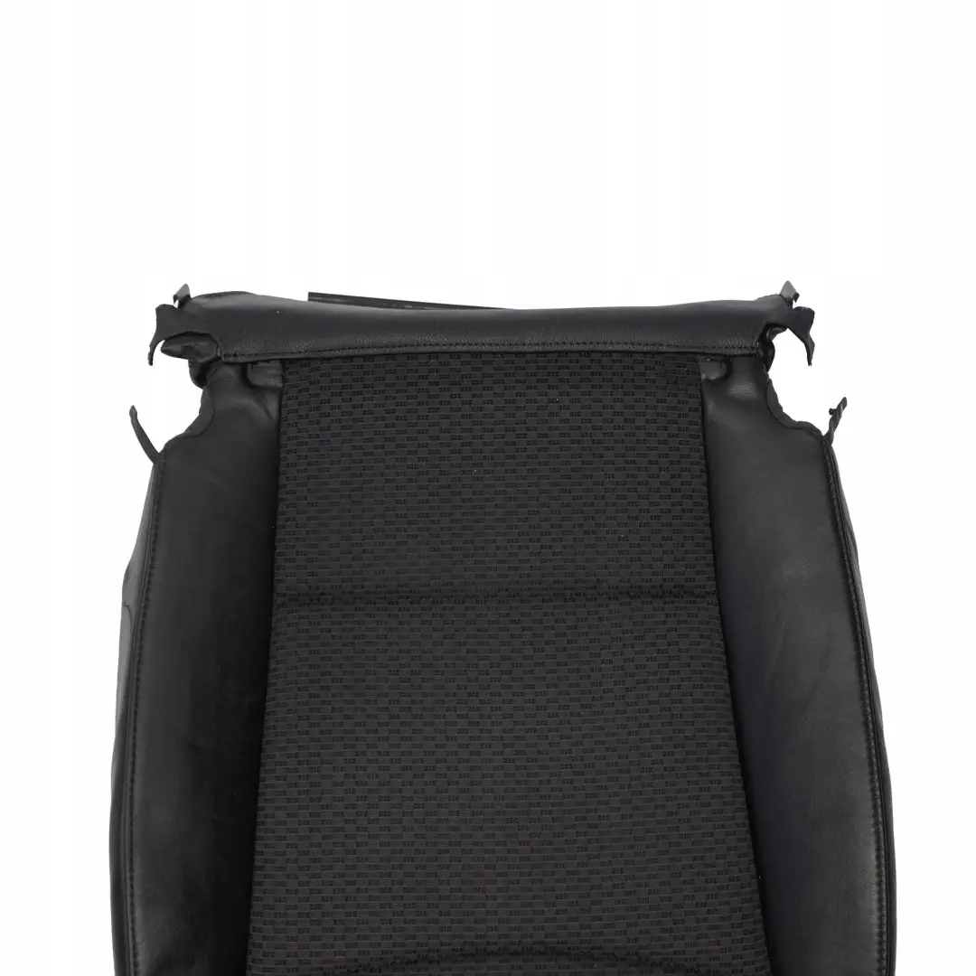 Fotel przód siedzisko półskóra do BMW E90 E91 LCI o numerze 7212146 BMW E90 E91 LCI Fotel przód siedzisko półskóra - SKU 7212146 - Numer Części 7212146