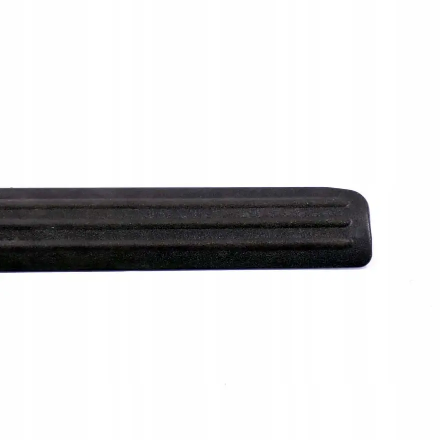 W414 Striscia rivestimento per la portiera anteriore destra O/S per Mercedes Vaneo con numero di parte A4146860274 Mercedes Vaneo W414 Striscia rivestimento per la portiera anteriore destra O/S - SKU A4146860274 - Numero di parte A4146860274