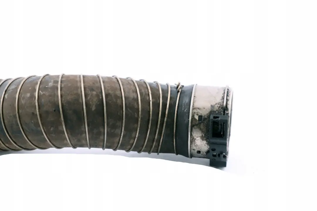 N47N Turbo Conduite a Air de Charge pour BMW 3 E90 E91 LCI 320d à propos du numéro de pièce 8511738 BMW 3 E90 E91 LCI 320d N47N Turbo Conduite a Air de Charge - SKU 8511738 - Numéro de pièce 8511738