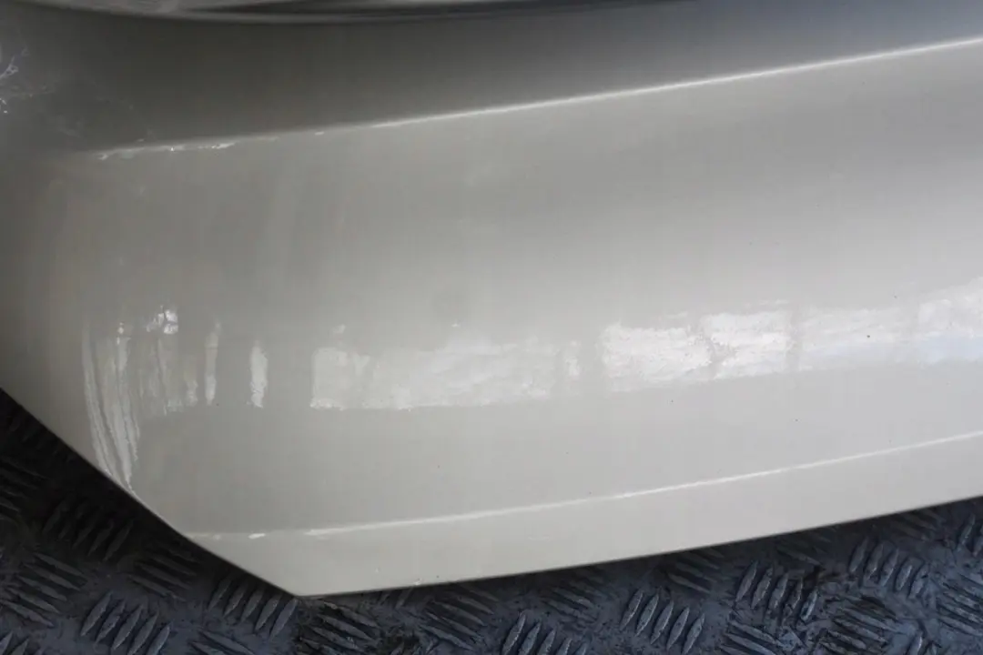 Trunk Boot Lid Tailgate Mineralsilber Mineral Silver 354 to BMW 6 Series E63 Coupe with Part number 7008730 BMW 6 Series E63 Coupe Trunk Boot Lid Tailgate Mineralsilber Mineral Silver 354 - SKU 7008730-MS - Part number 7008730