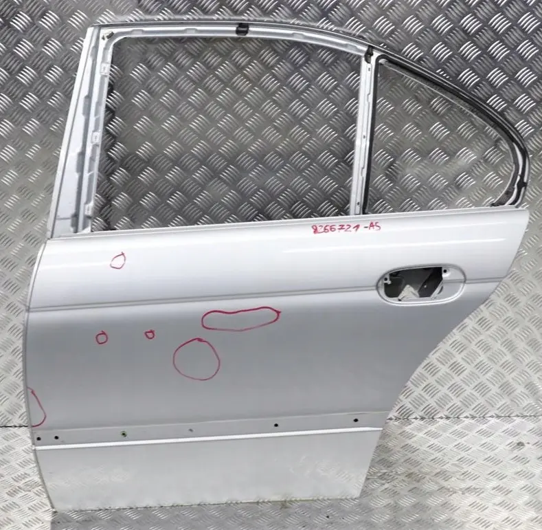 Door Rear Left N/S Arktis Silver Metallic - 309 to BMW 5 E39 Saloon with Part number 8266721 BMW 5 E39 Saloon Door Rear Left N/S Arktis Silver Metallic - 309 - SKU 8266721-AS - Part number 8266721