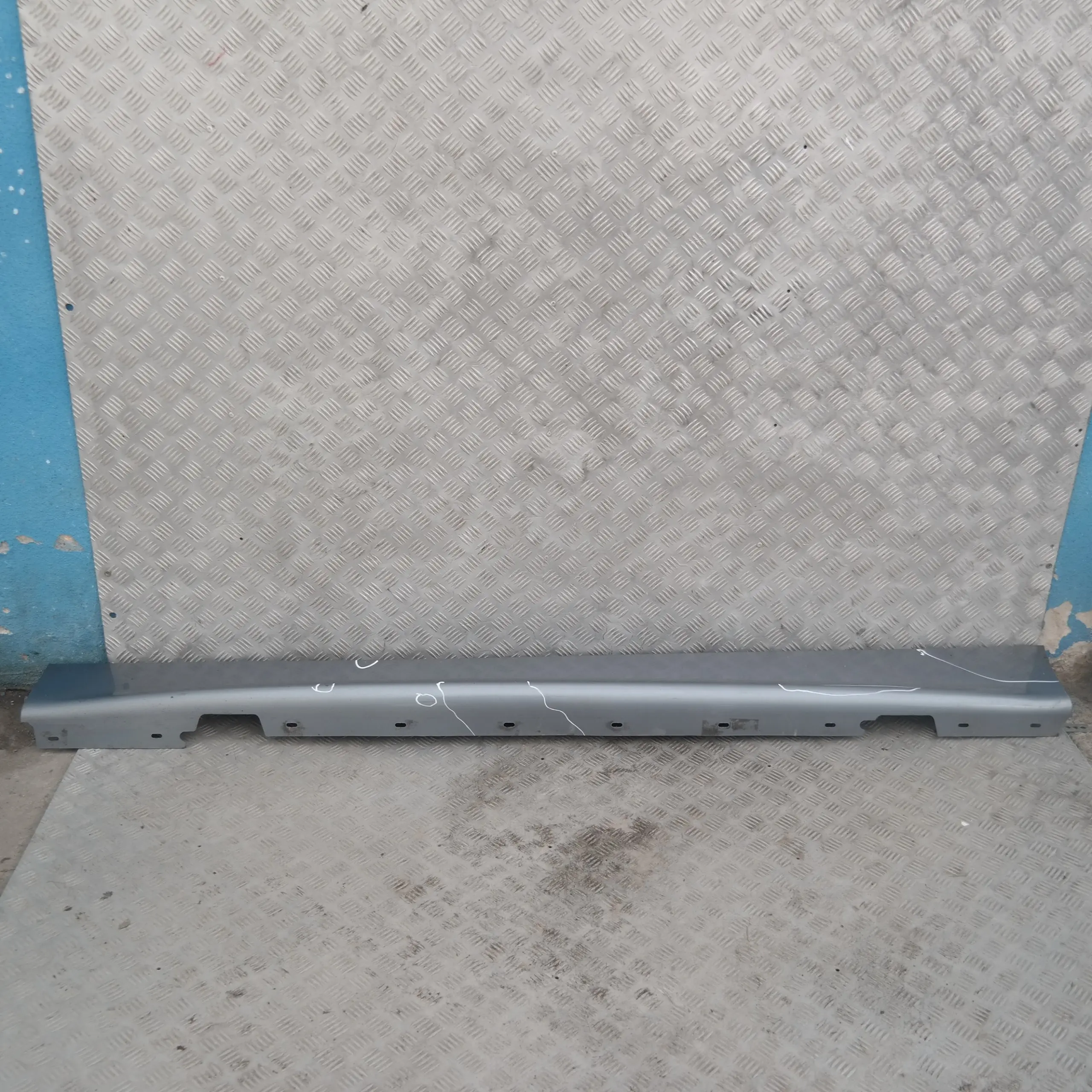BMW E87 Sill Strip Side Skirt Left Quarzblau Blau Blue Metallic A18