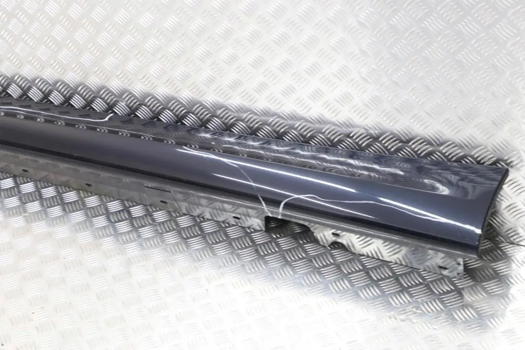 Listello Portiera Gonna SX Nero Carbone - 416 per BMW E90 E91 3 M Sport con numero di parte 0033441 BMW E90 E91 3 M Sport Listello Portiera Gonna SX Nero Carbone - 416 - SKU 0033441-CAR3 - Numero di parte 0033441