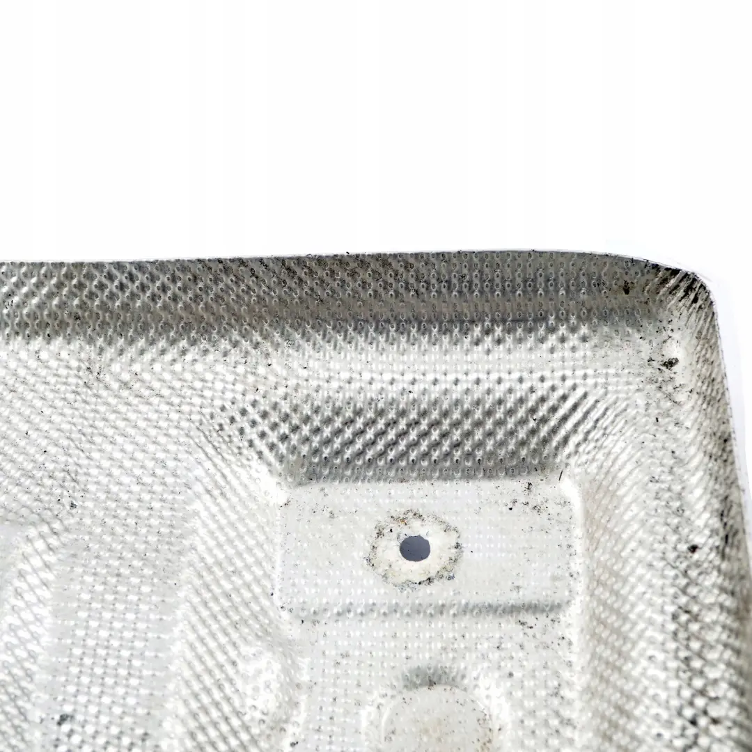 Aislamiento T?rmico Transmision Final para BMW E81 E82 E87 E90 E91 E92 con número de pieza 7140985 BMW E81 E82 E87 E90 E91 E92 Aislamiento T?rmico Transmision Final - SKU 7140985 - Número de pieza 7140985