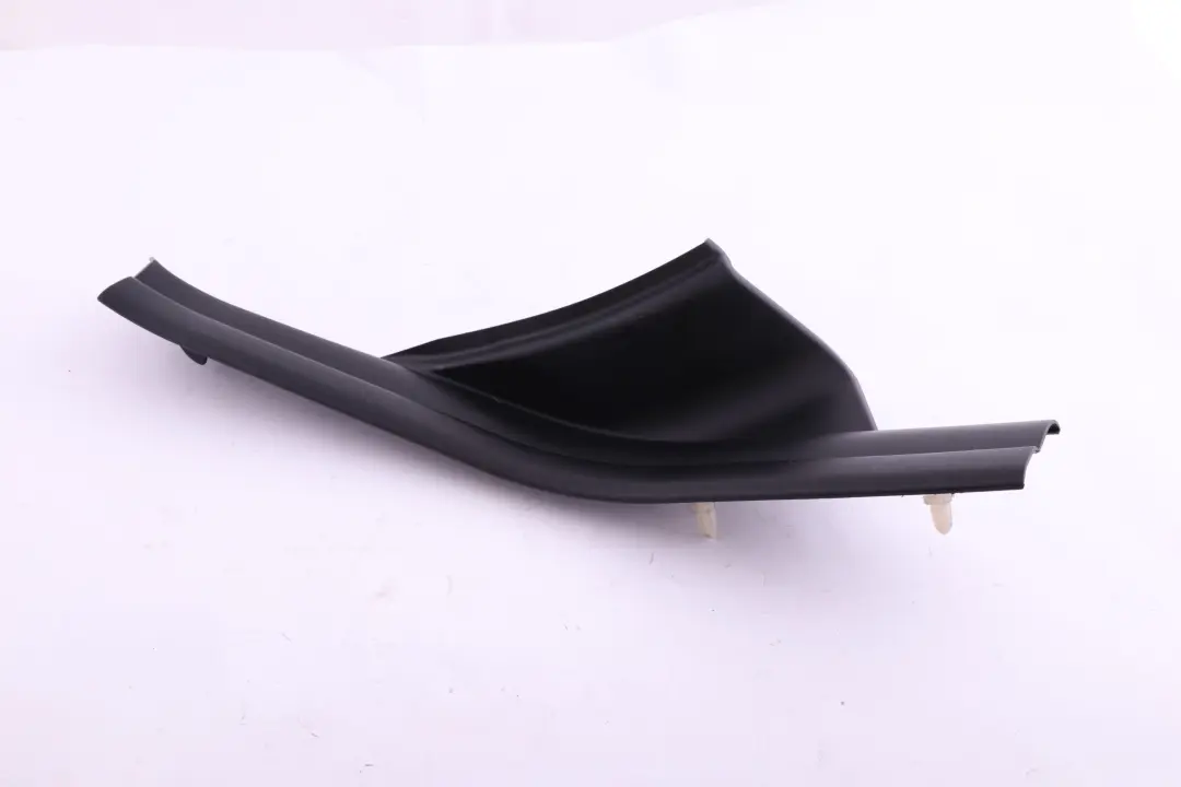 E83N LCI Tapa Tira Entrada Trasera Derecha O/S Negro para BMW X3 E83 con número de pieza 3402062 BMW X3 E83 E83N LCI Tapa Tira Entrada Trasera Derecha O/S Negro - SKU 3402062 - Número de pieza 3402062