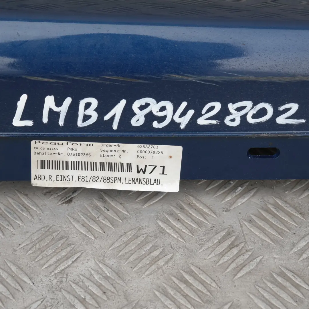 Bas de Porte Droite Mans Bleu pour BMW E81 E82 E88 M Sport à propos du numéro de pièce 51770034732 BMW E81 E82 E88 M Sport Bas de Porte Droite Mans Bleu - SKU 0034732-LMB - Numéro de pièce 51770034732