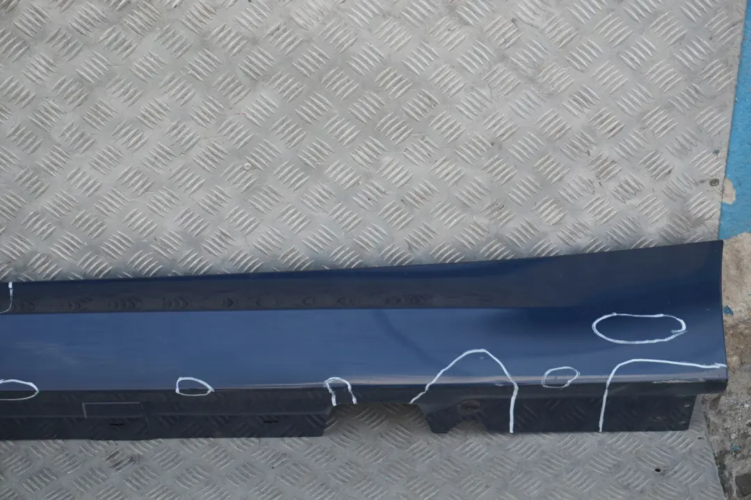 BMW E90 E91 LCI Sill Strip Faldón Lateral Izquierdo Tiefseeblau Azul A76 - SKU 0037059-DSB - Número de pieza 0037059